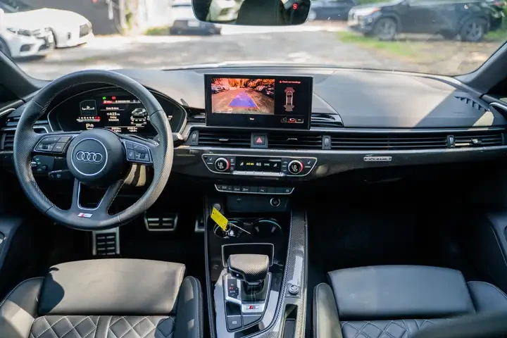 Audi S5 Progressiv| BlkOptics| Pano| BSM| MAСАЖИ| Carplay, снимка 9 - Автомобили и джипове - 55173238