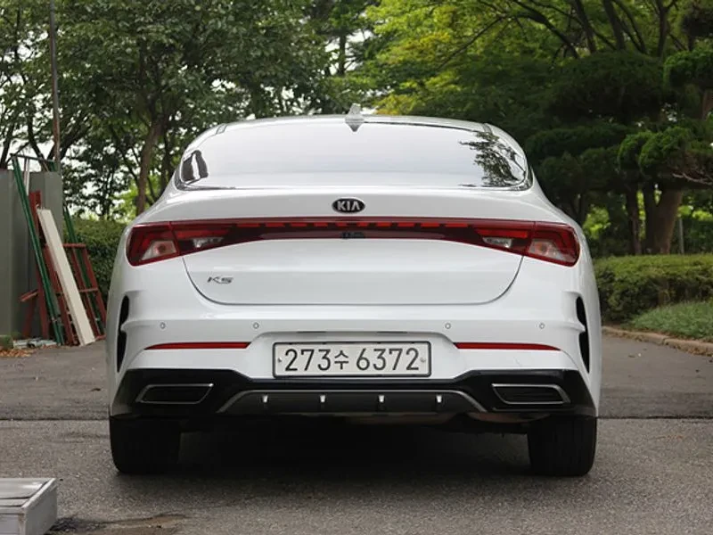 Kia K5 2.0 Trendy, снимка 4 - Автомобили и джипове - 56563765