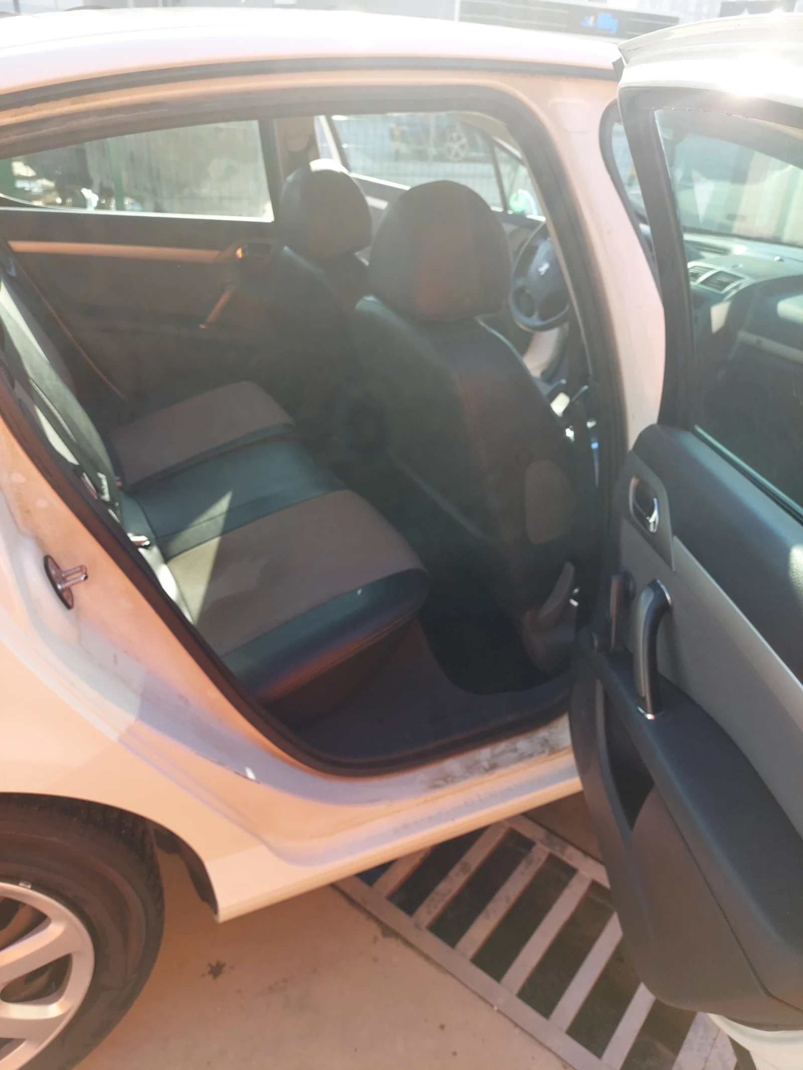 Peugeot 407  - изображение 8