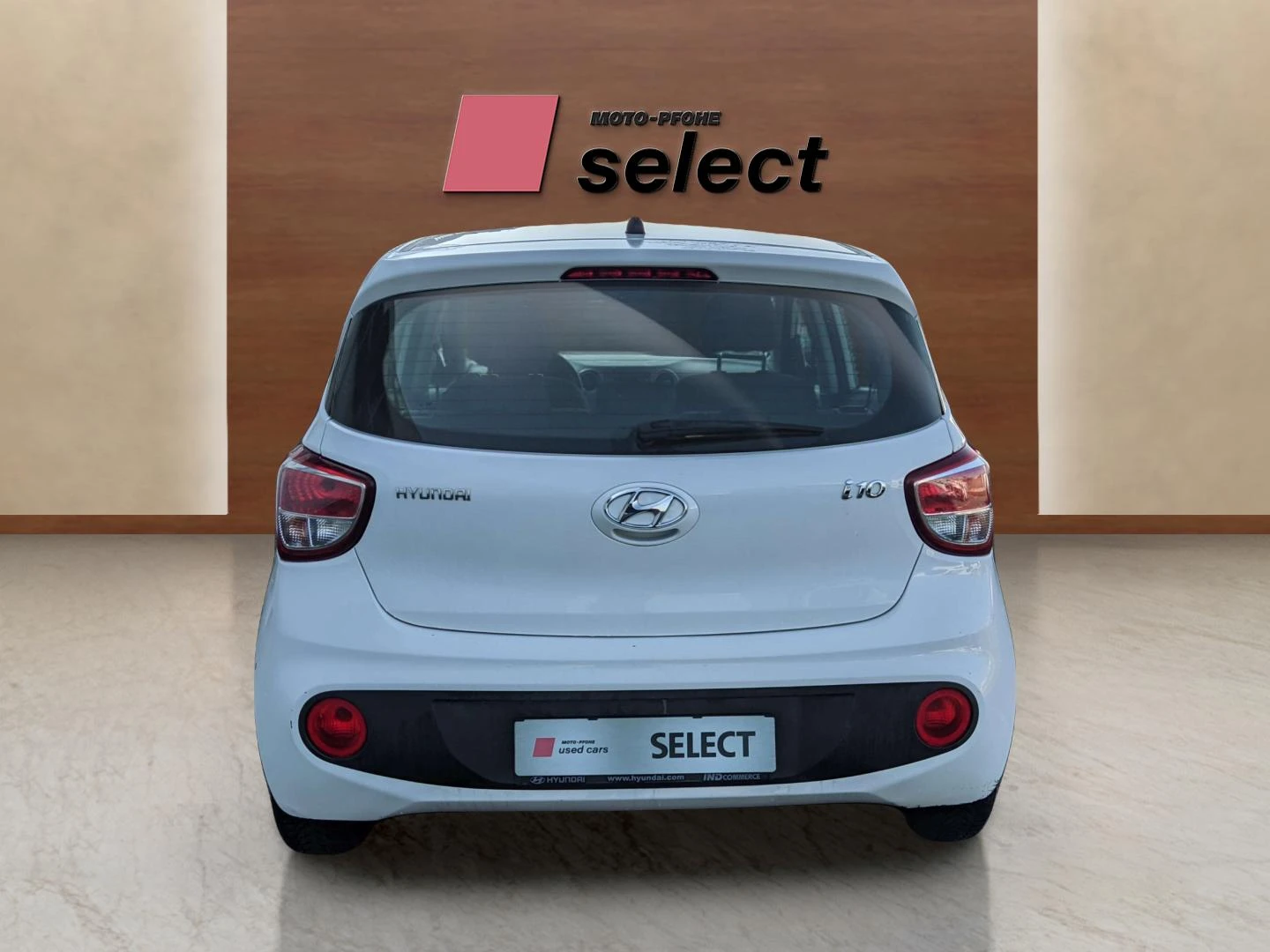 Hyundai I10 1.0 - изображение 3