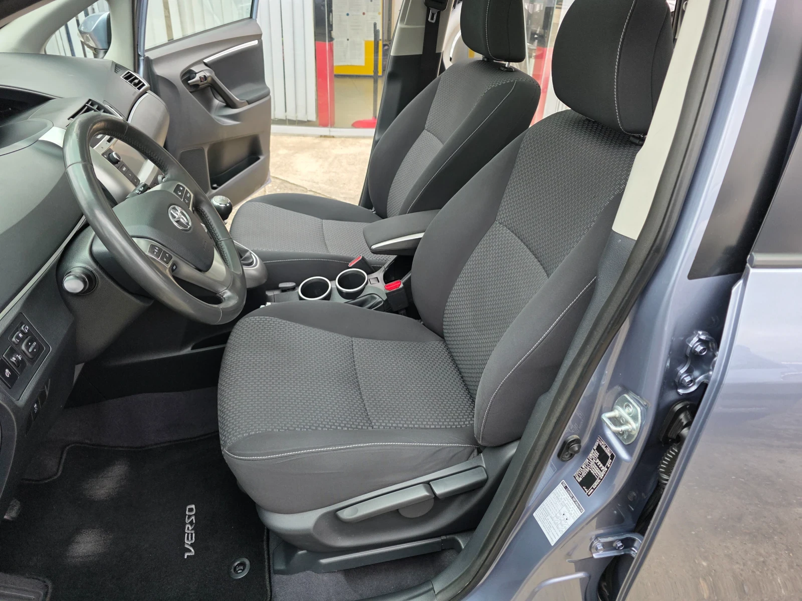 Toyota Verso 2.0 D4D FaceLiftbПанорама Navi Камера - изображение 6