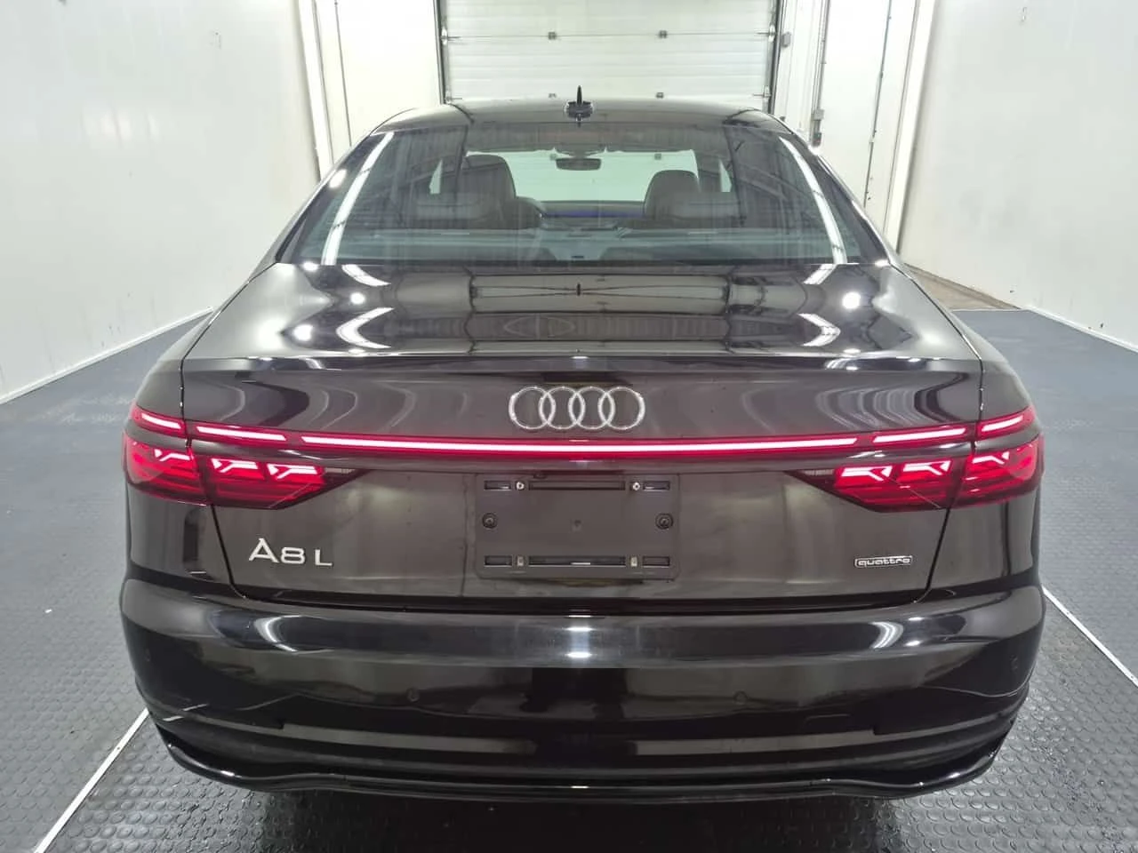 Audi A8 L  CARFAX | Mobile.bg � ����������� 17