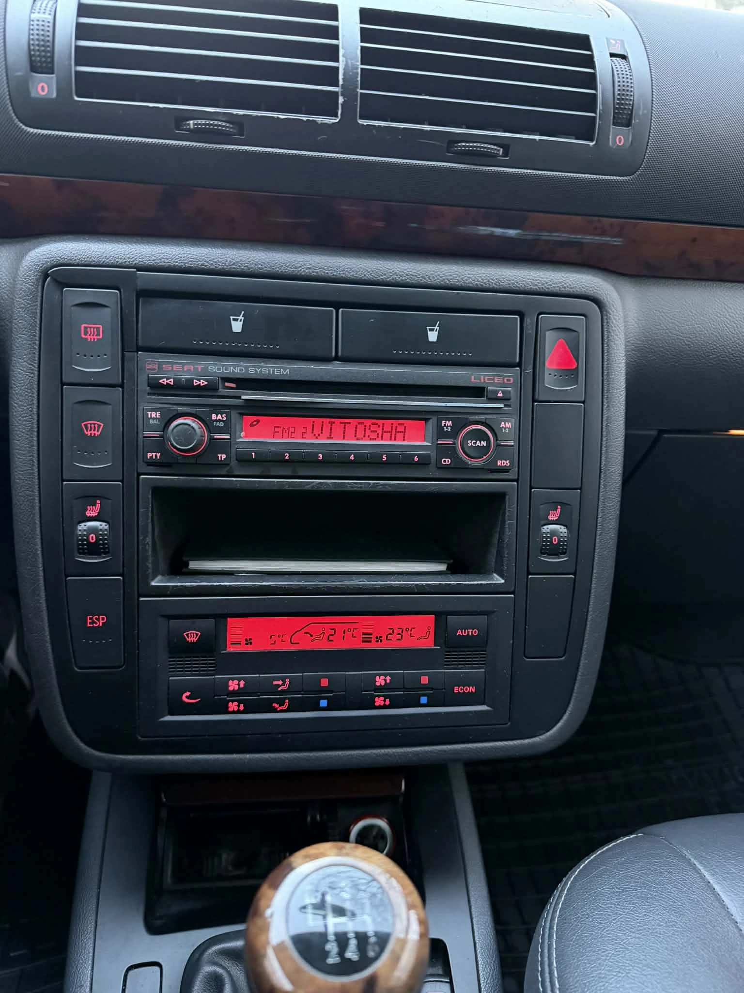 Seat Alhambra 1.9 TDI, 6+ 1 - изображение 5