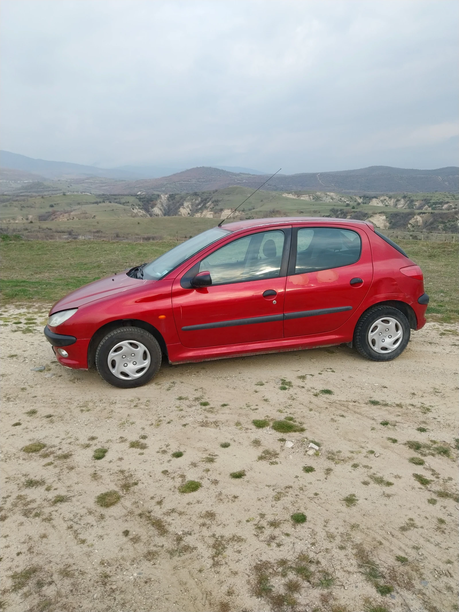 Peugeot 206 1и4 , БЕНИН , снимка 4 - Автомобили и джипове - 53880357
