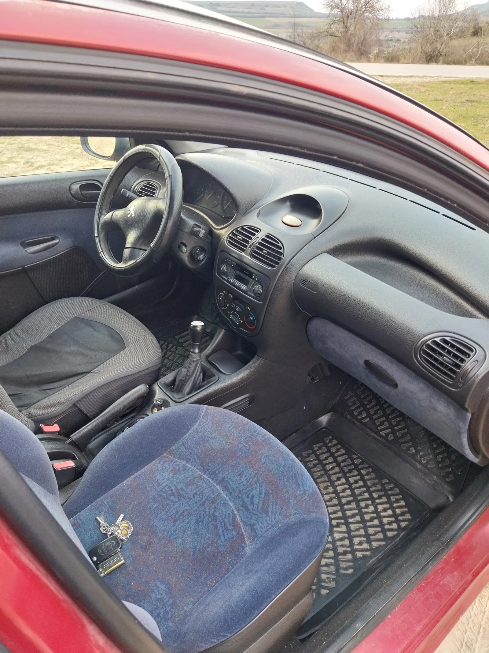 Peugeot 206 1и4 , БЕНИН , снимка 8 - Автомобили и джипове - 53880357