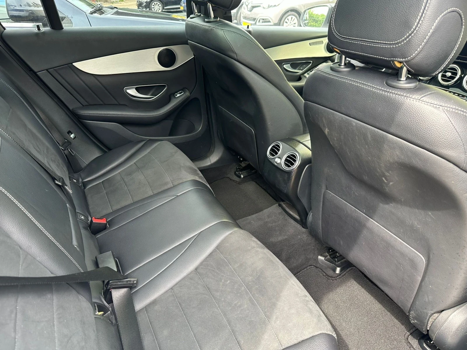 Mercedes-Benz GLC 250, снимка 4 - Автомобили и джипове - 54556146