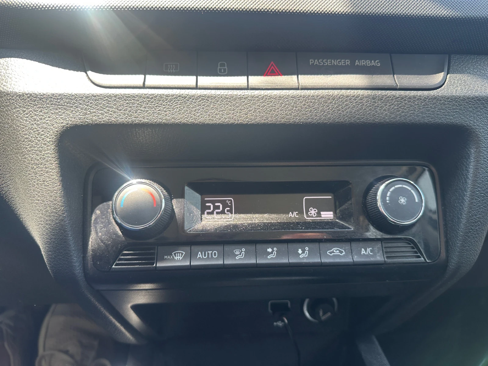 Skoda Fabia, снимка 17 - Автомобили и джипове - 55392230