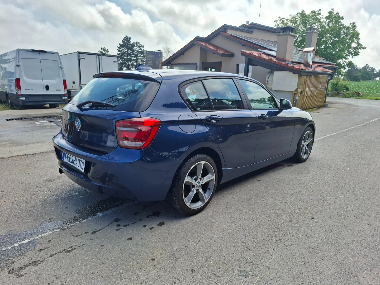 BMW 118 2.0D Navi Кожа , снимка 5 - Автомобили и джипове - 54787601