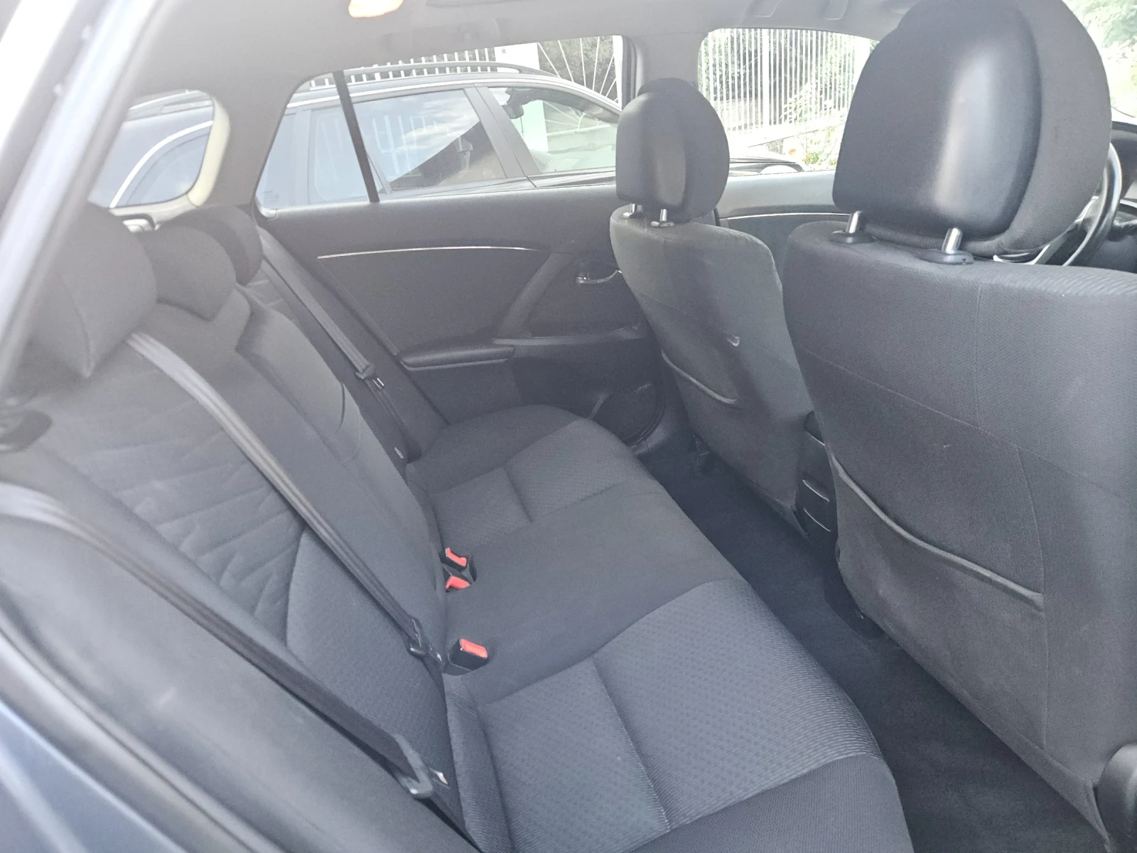 Toyota Avensis 2.2 d4d 150 k.c. | Mobile.bg � ����������� 5