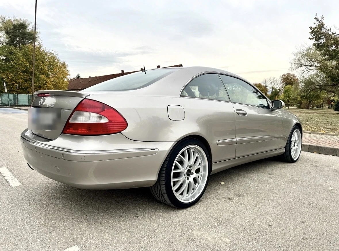 Mercedes-Benz CLK 350 Limited Edition, снимка 2 - Автомобили и джипове - 56525149