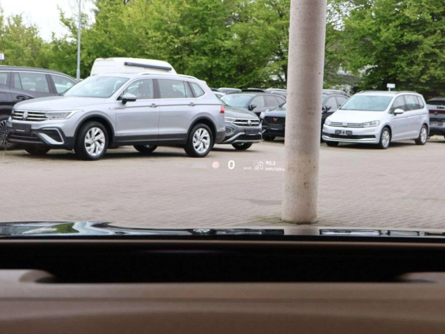 VW ID.7 Pro - 77 kWh - 286 кс - Гаранционна, снимка 17 - Автомобили и джипове - 56733607