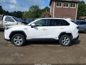 Toyota Rav4 HYBRID* XLE* ПОДГРЕВ* ШИБИДАХ* NAVI* LED* , снимка 13