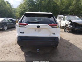 Toyota Rav4 HYBRID* XLE* ПОДГРЕВ* ШИБИДАХ* NAVI* LED* , снимка 15