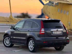 Honda Cr-v - 2.2CRDi - 4х4 - Navi - Cemera - Panorama - - 13700 лв. - 40768619 4
