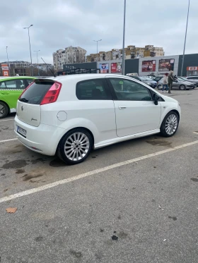 Fiat Punto 1.4 80�� ���� 4 | Mobile.bg � ����� ������ 3