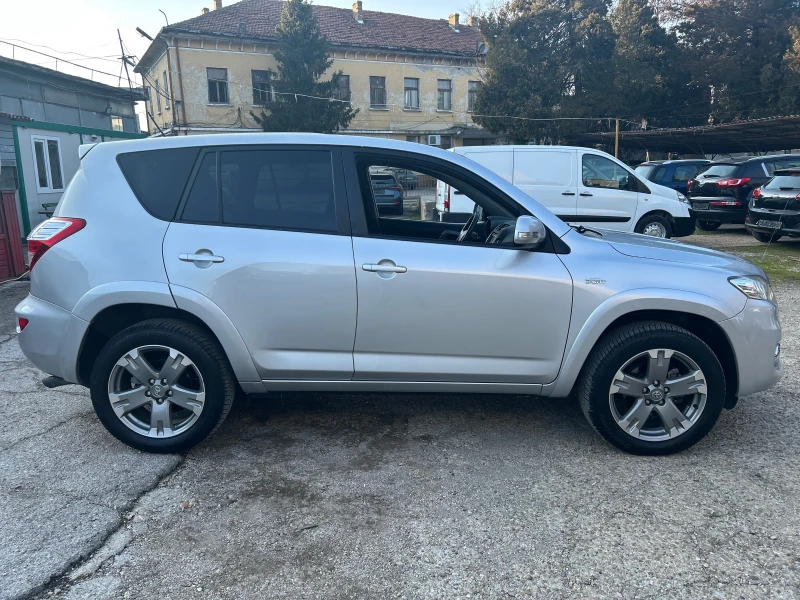 Toyota Rav4 2.2-150к.с-4х4-НАВИ-КАМЕРА-КОЖА-ИТАЛИЯ!, снимка 13 - Автомобили и джипове - 48925089