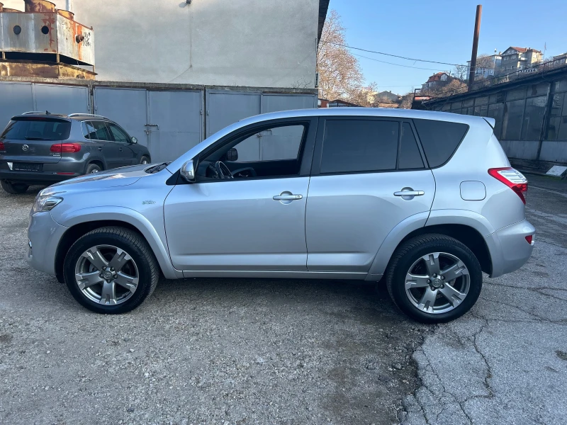 Toyota Rav4 2.2-150к.с-4х4-НАВИ-КАМЕРА-КОЖА-ИТАЛИЯ!, снимка 12 - Автомобили и джипове - 48925089