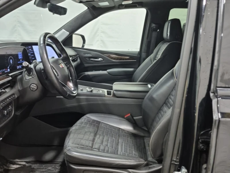 Cadillac Escalade * 4WD SPORT PLATINUM * CARFAX * АВТОФИНАНСИРАНЕ, снимка 9 - Автомобили и джипове - 53260876