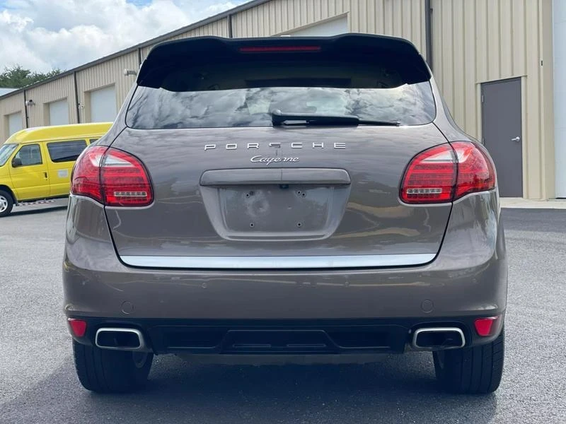 Porsche Cayenne, снимка 7 - Автомобили и джипове - 48766464