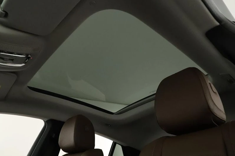 Mercedes-Benz GLE 300 d 4MATIC Coupe, снимка 9 - Автомобили и джипове - 52735563