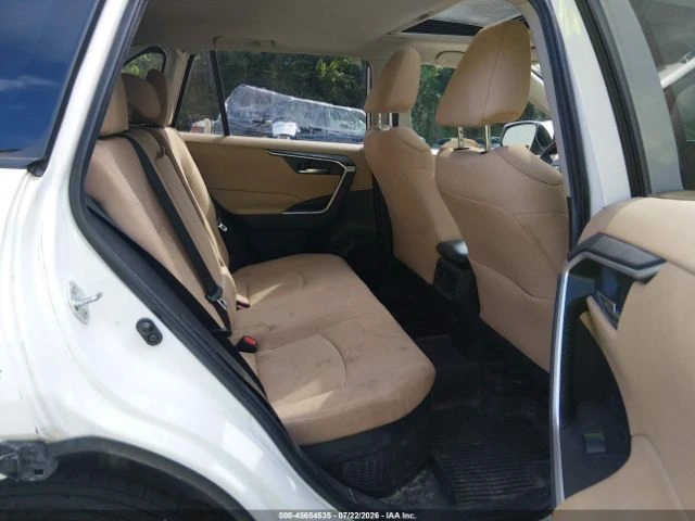 Toyota Rav4 HYBRID* XLE* ПОДГРЕВ* ШИБИДАХ* NAVI* LED* , снимка 8 - Автомобили и джипове - 55845590