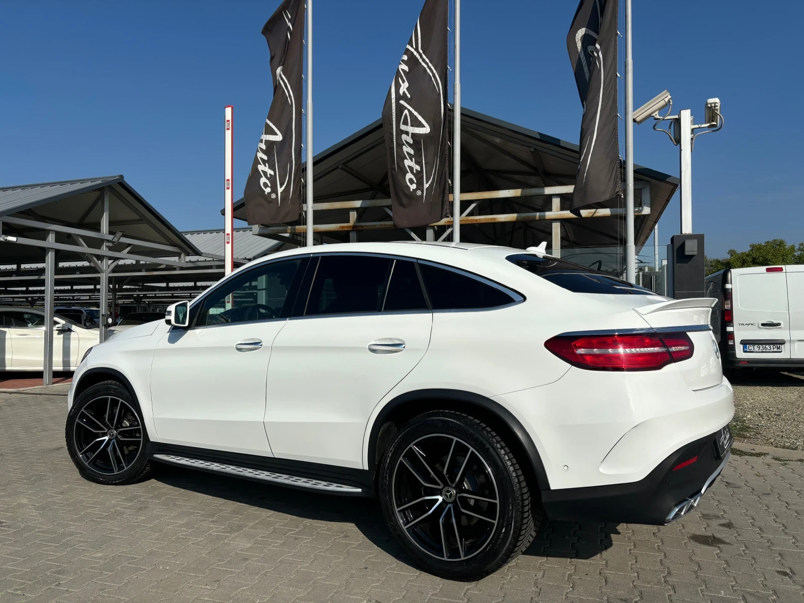 Mercedes-Benz GLE Coupe DESIGNO#B&O#SOFTCL#3xTV#PANORAMA#ОБДУХ#KEYLESS - изображение 4