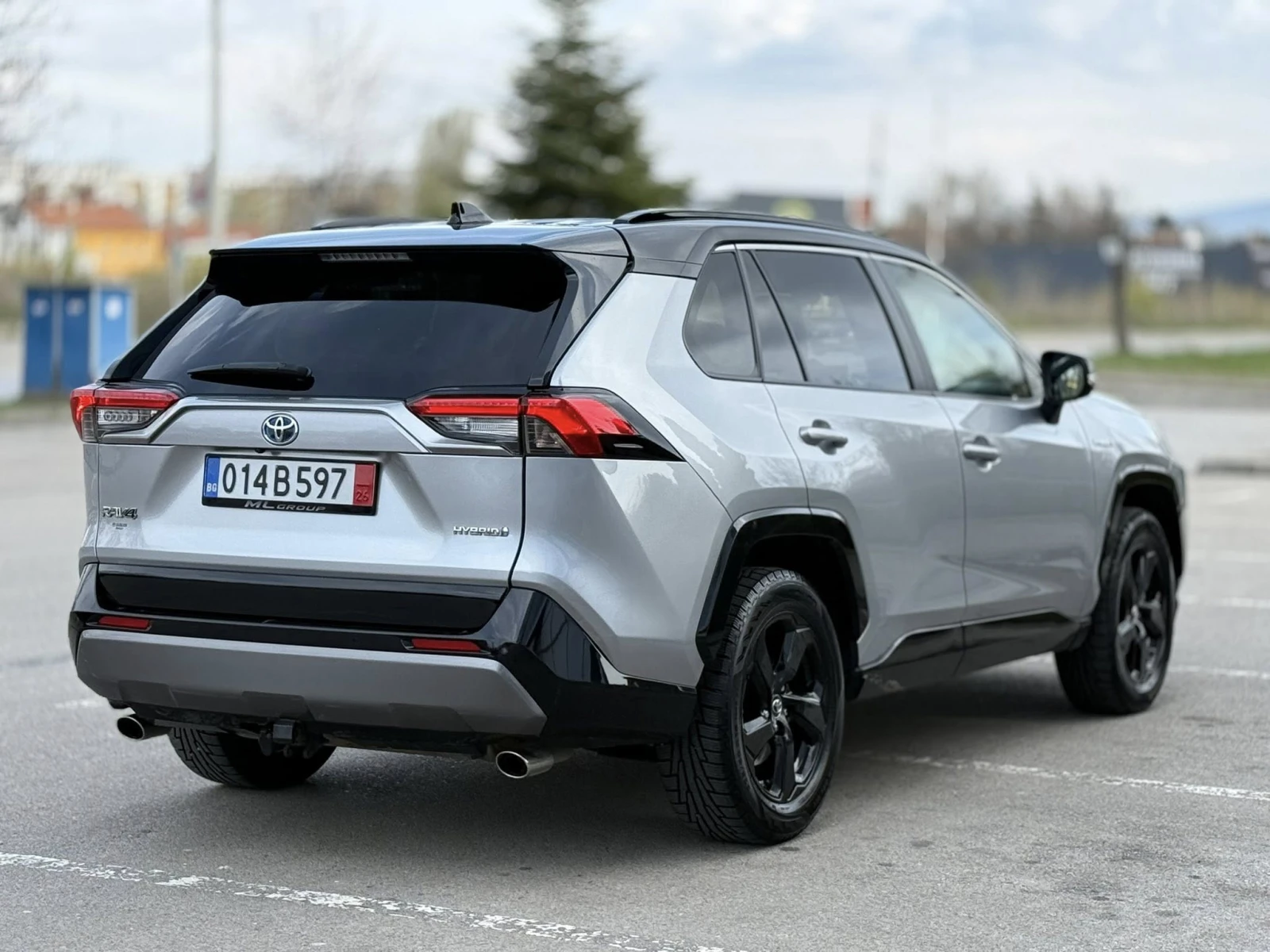Toyota Rav4 2.5 hybrid 4x4 FULL 360камери - изображение 3