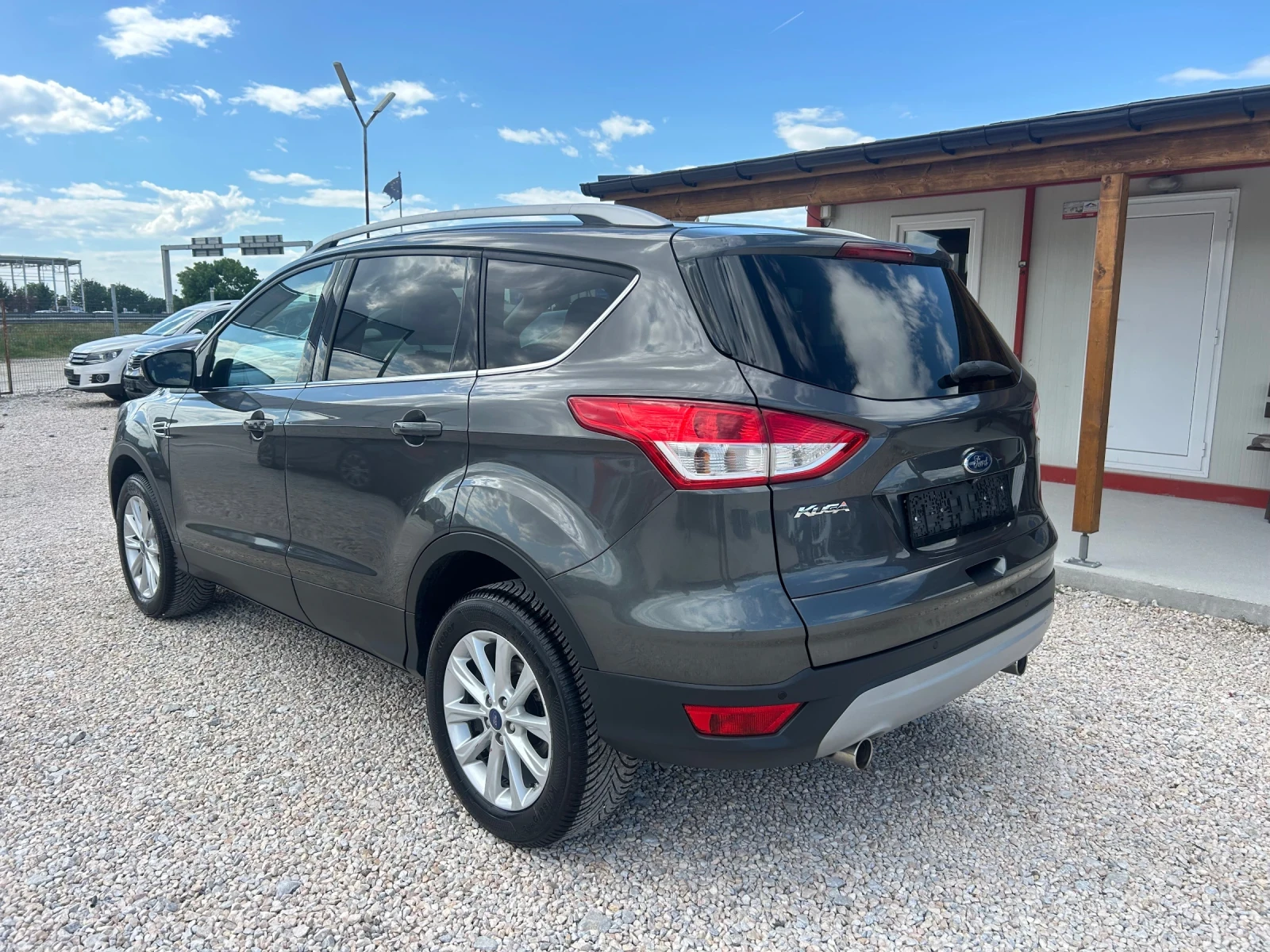 Ford Kuga 2.0d* 150k.c* 4WD* КОЖА* НАВИ* FULL - изображение 4