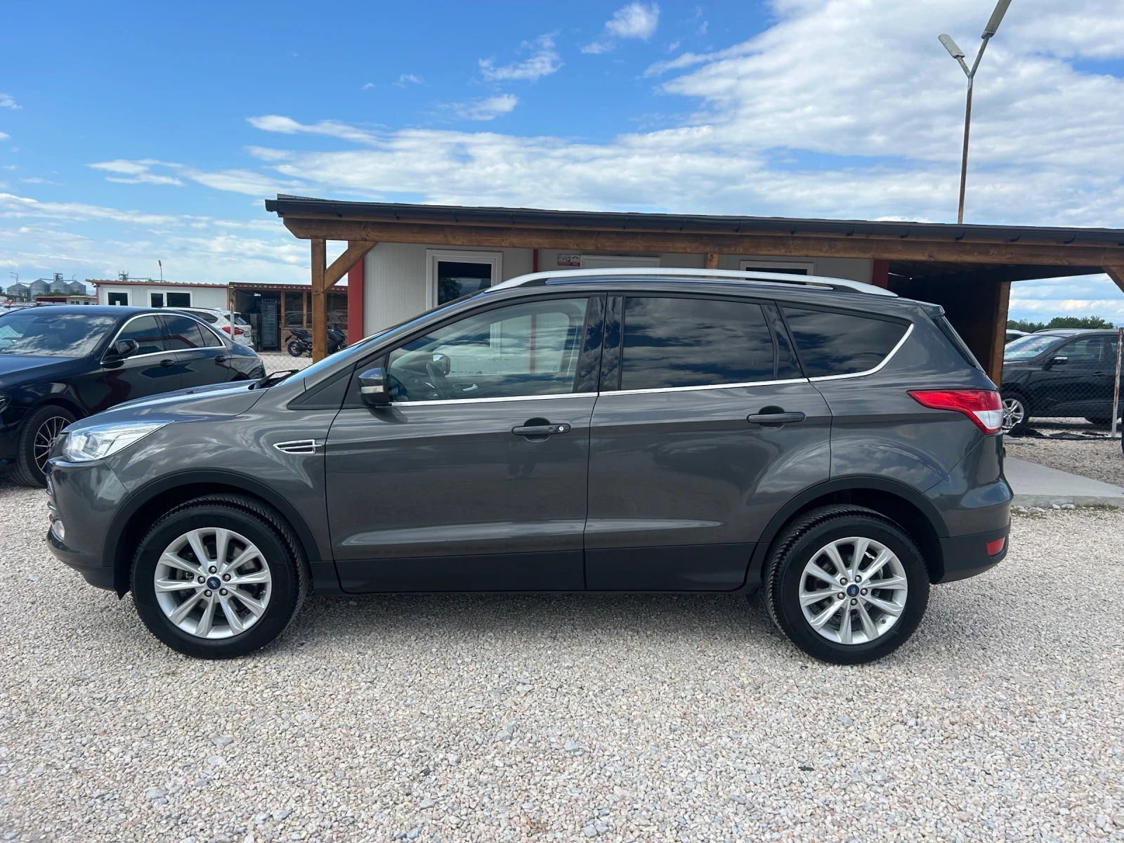 Ford Kuga 2.0d* 150k.c* 4WD* КОЖА* НАВИ* FULL - изображение 5