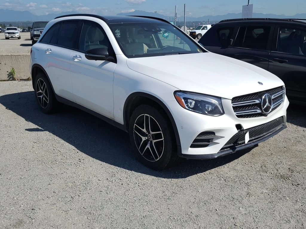 Mercedes-Benz GLC 300 * CARFAX * БЕЗ ПЪРВОНАЧАЛНА ВНОСКА - изображение 6