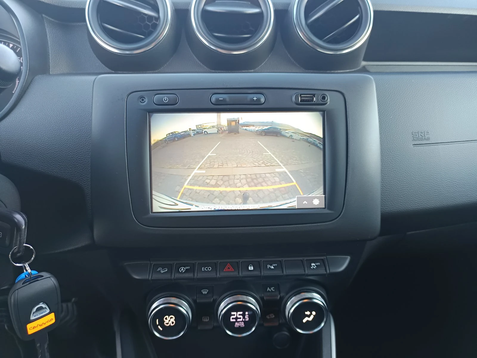 Dacia Duster 1.3 Tce/150 к.с. / 4x4 /Prestige - изображение 10