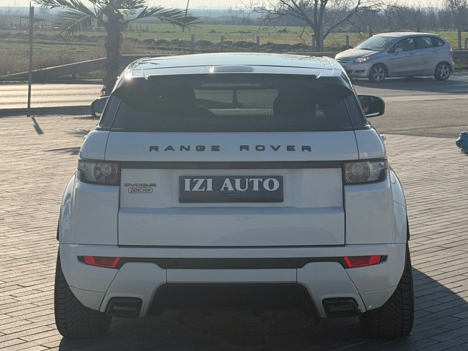 Land Rover Range Rover Evoque 2.2 SD4/PANORAMA/MERIDIAN/LIZING | Mobile.bg � ����������� 5