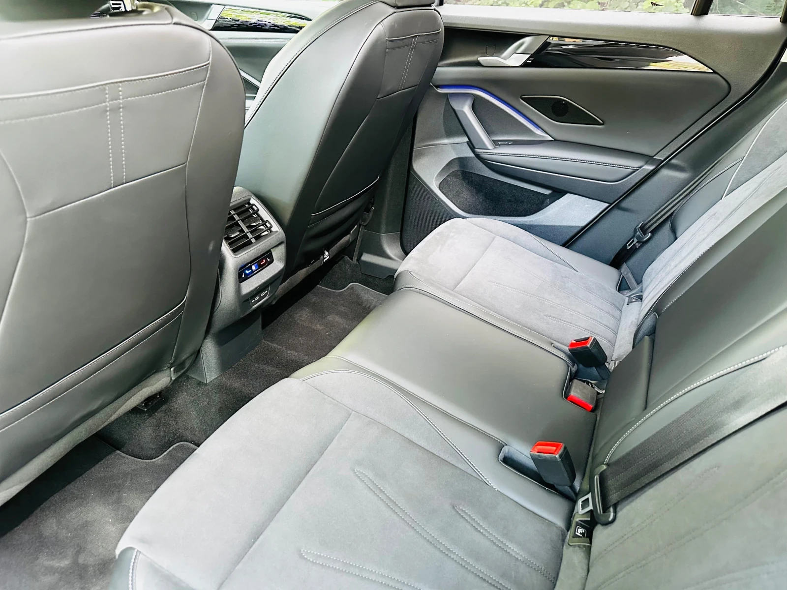 VW Tiguan TDI , снимка 9 - Автомобили и джипове - 54825080