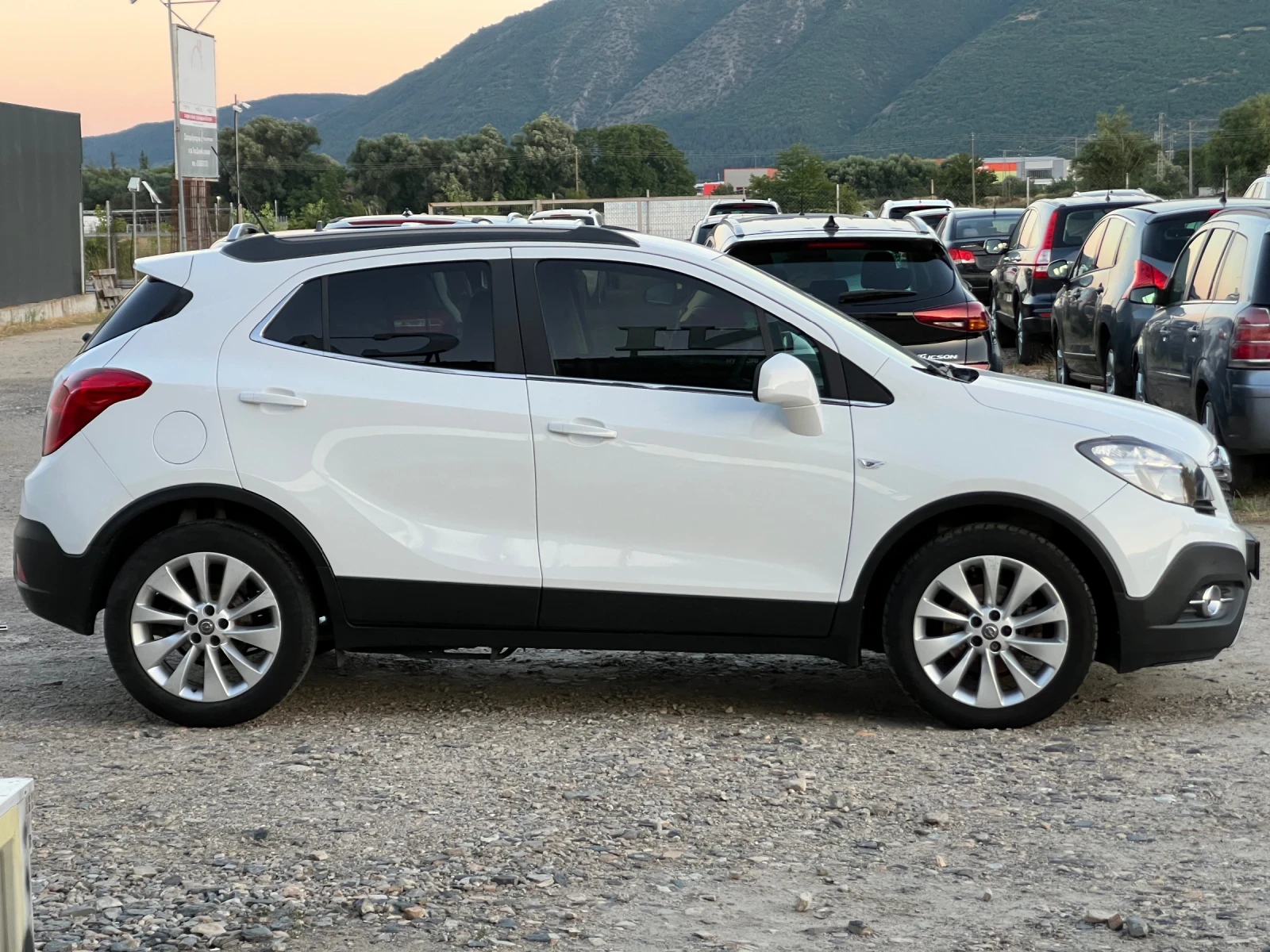 Opel Mokka 1.7CDTI-131к.с/ Автоматик/ Парктроник/ Автопилот, снимка 4 - Автомобили и джипове - 55256288