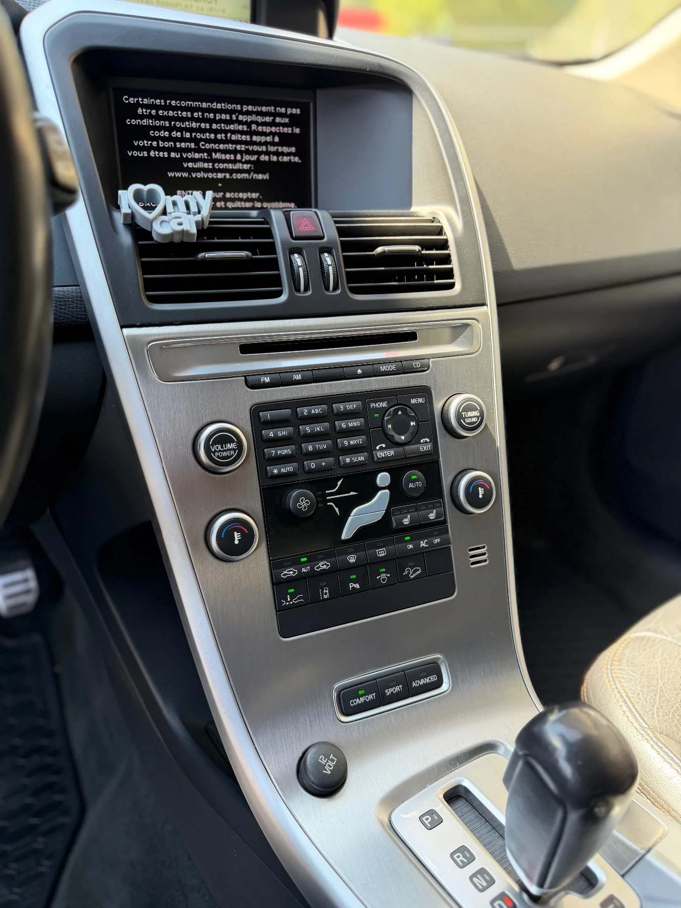 Volvo XC60 D5* 2.4* 185��* AWD 4x4* Webasto* Keyless*  | Mobile.bg � ����������� 14