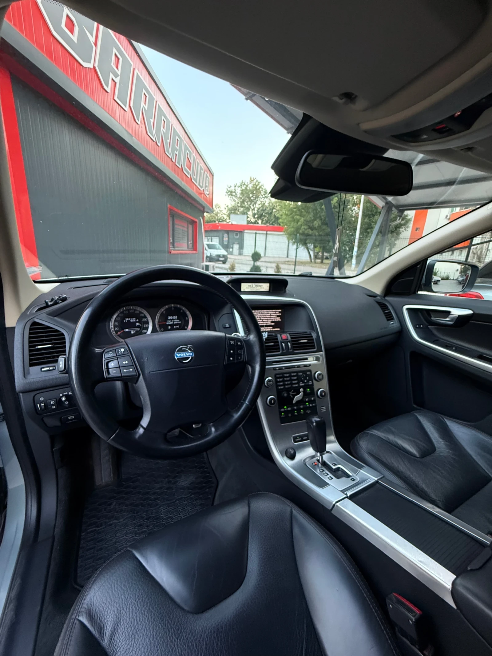 Volvo XC60 D5* 2.4* 185��* AWD 4x4* Webasto* Keyless*  | Mobile.bg � ����������� 15