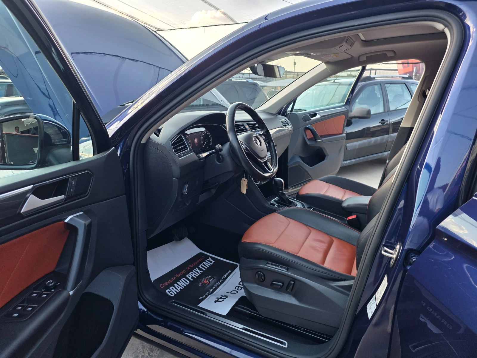 VW Tiguan 2.0TSI-180к.с 4Х4-НАВИГАЦИЯ-ПАНОРАМА-ШВЕЙЦАРИЯ, снимка 13 - Автомобили и джипове - 55658330