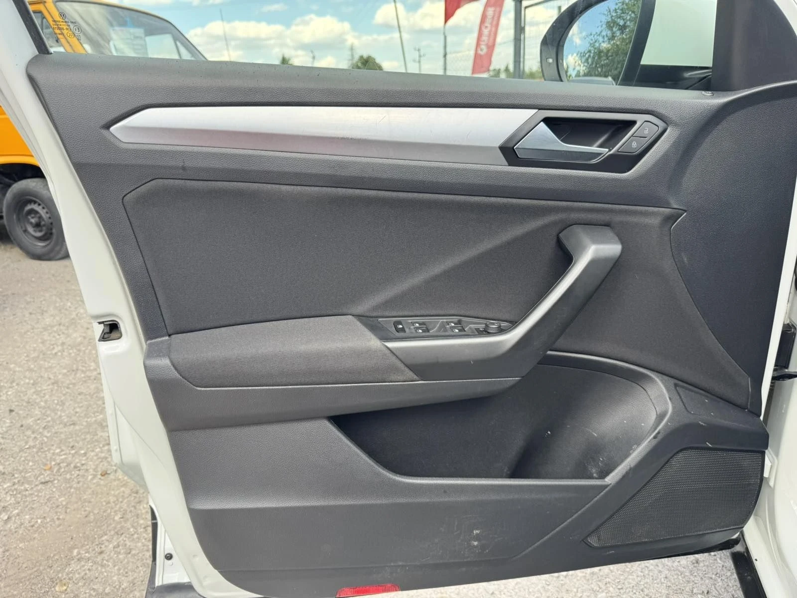 VW T-Roc 2.0 TDI 150 * VIRTUAL COCKPIT * ACC * , снимка 7 - Автомобили и джипове - 55851548