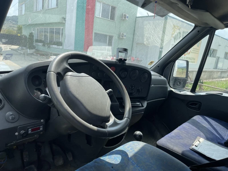 Iveco Daily Хладилен, снимка 4 - Бусове и автобуси - 53519667