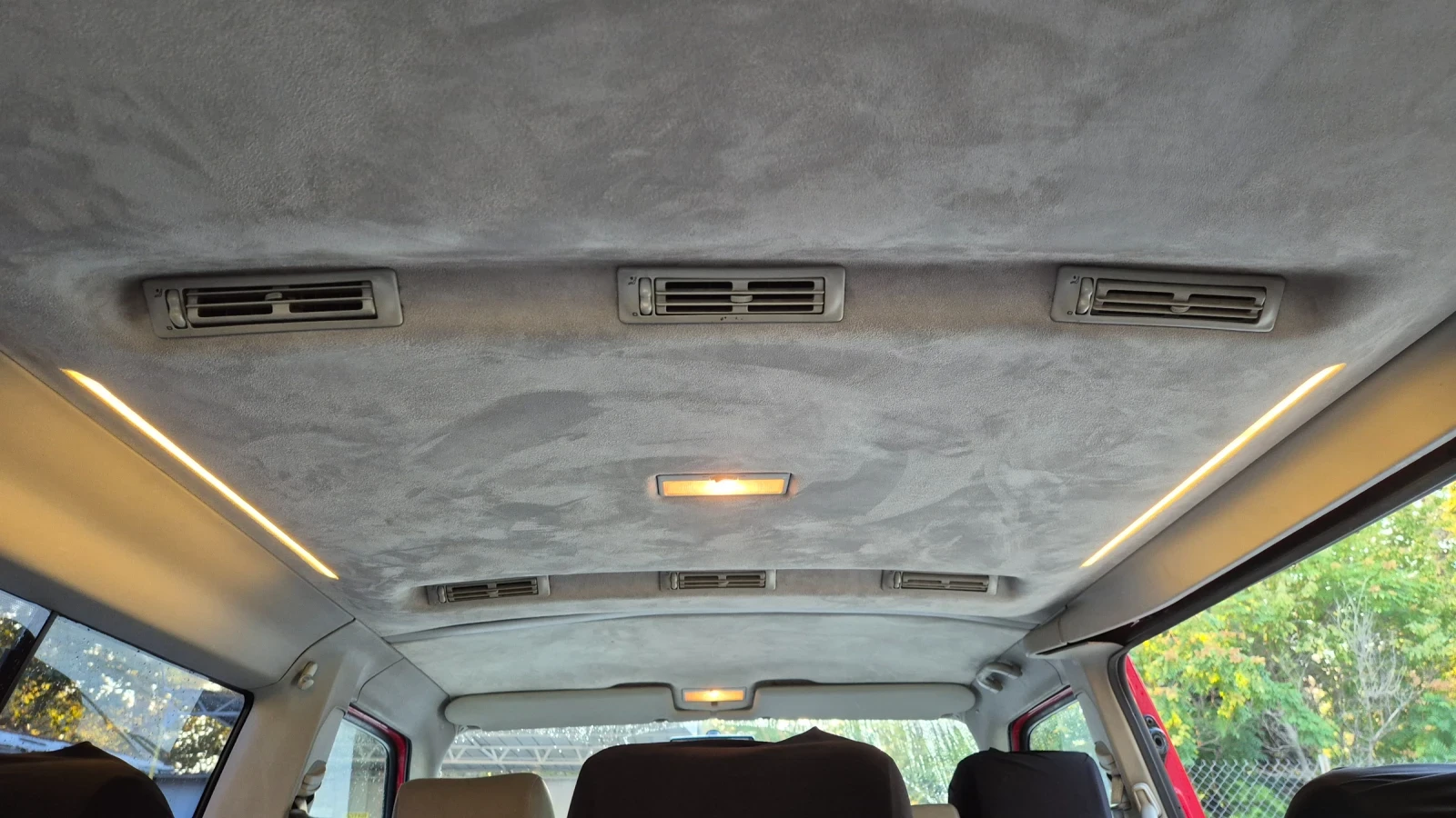 VW Caravelle, снимка 12 - Бусове и автобуси - 55956031