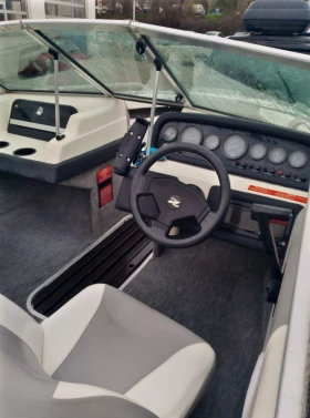 Моторна яхта Sea Ray, снимка 8