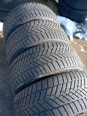 Гуми Зимни 255/50R19, снимка 3