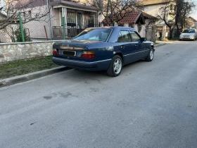 Mercedes-Benz 124, снимка 3