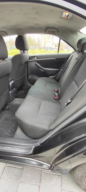 Toyota Avensis 2.2 D4D, снимка 8