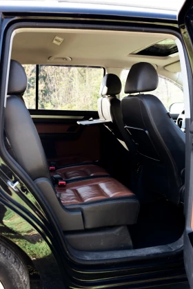 Обява за продажба на VW Touran R line ~9 300 лв. - изображение 6
