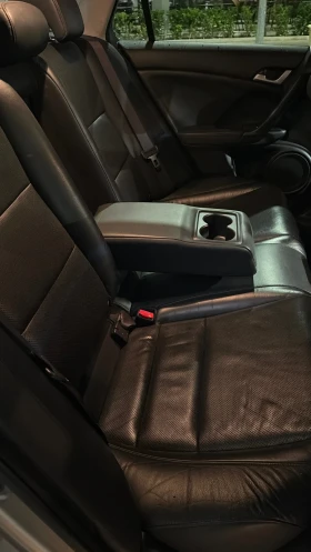 Обява за продажба на Honda Accord  Tourer 2.2 i-DTEC  180 к.с. Executive EURO 5 ~13 499 лв. - изображение 9