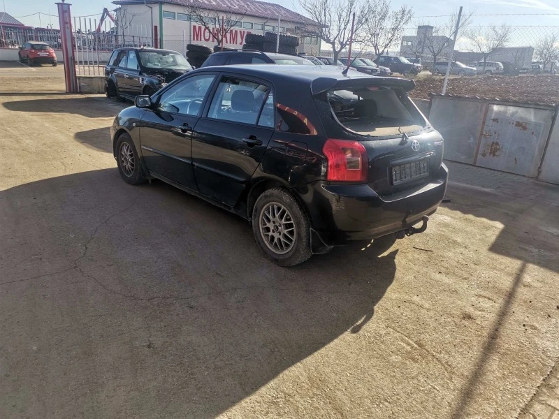 Toyota Corolla 2.0, снимка 6 - Автомобили и джипове - 39067078