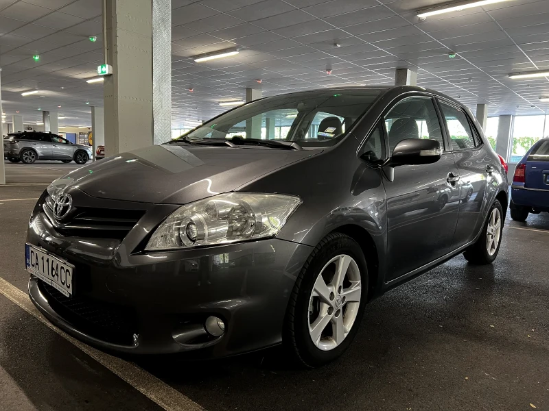 Toyota Auris 1.4 D-4D * 90p.s * Facelift * От България, снимка 1 - Автомобили и джипове - 47957094