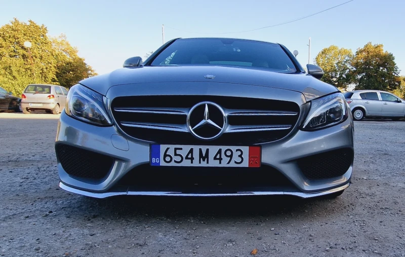 Mercedes-Benz C 300, снимка 5 - Автомобили и джипове - 47609311