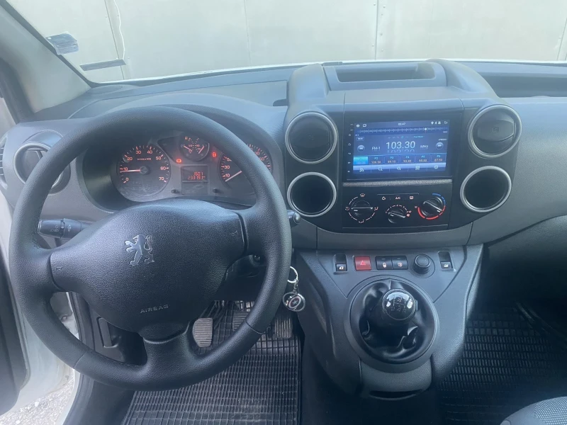 Peugeot Partner 1.6 HDI, снимка 7 - Автомобили и джипове - 48017676